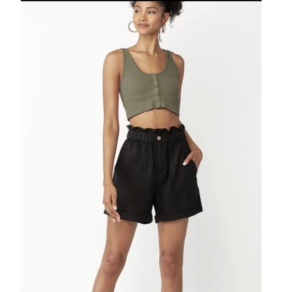 NWT: RISEN Los Angeles Women XL Black Linen Blend Paperbag Waist‎ Shorts (B693)